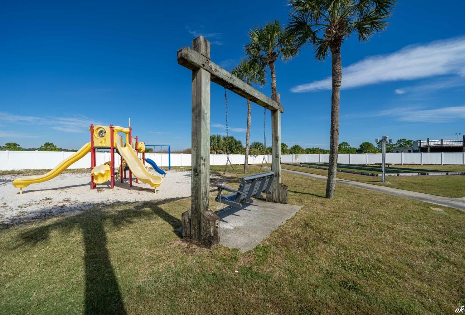 Beautiful Front Paradise At Pinnacle Port B2-608! * Panama City Beach