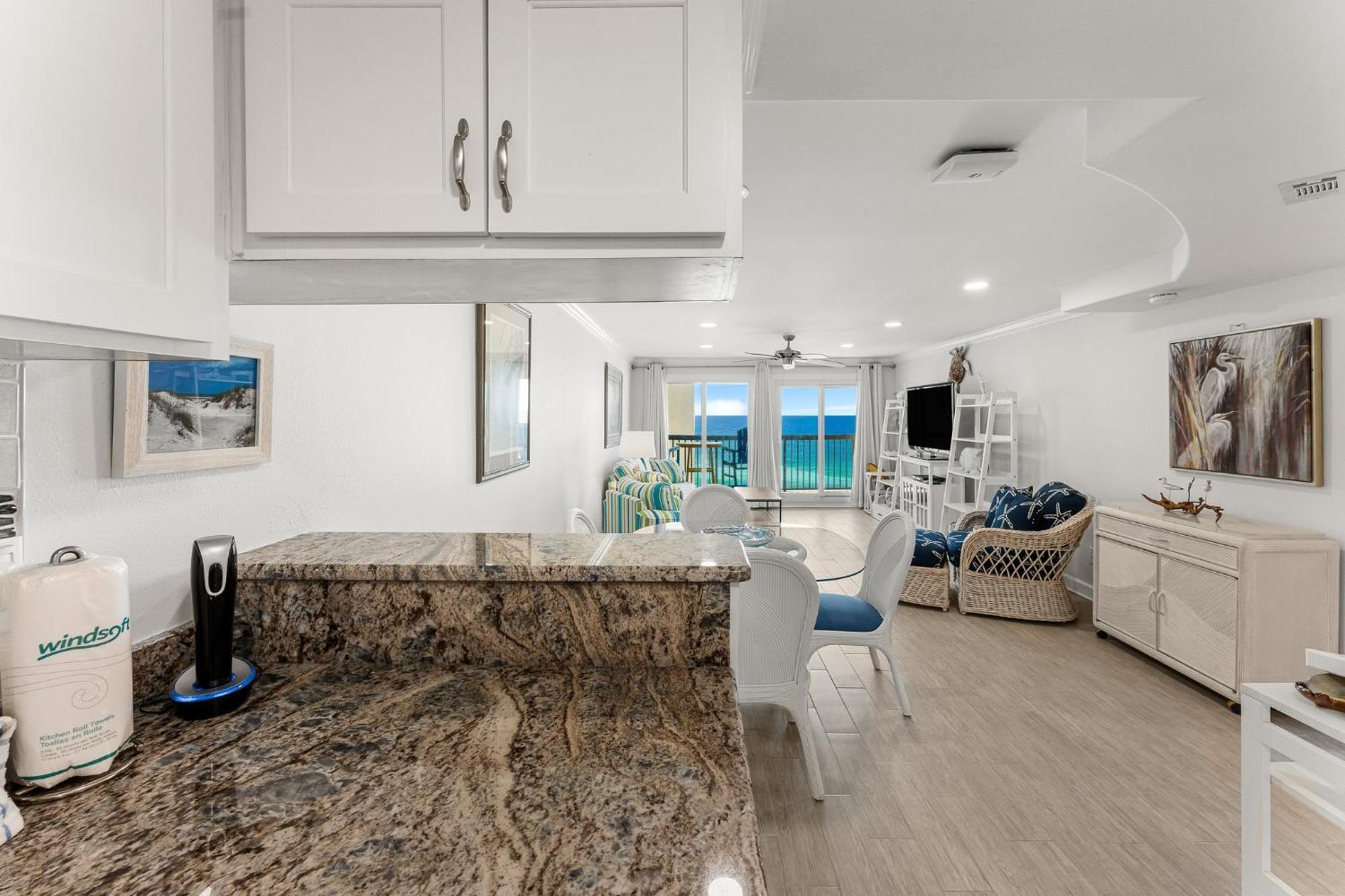 Beautiful Front Paradise At Pinnacle Port B2-608! Holiday home *